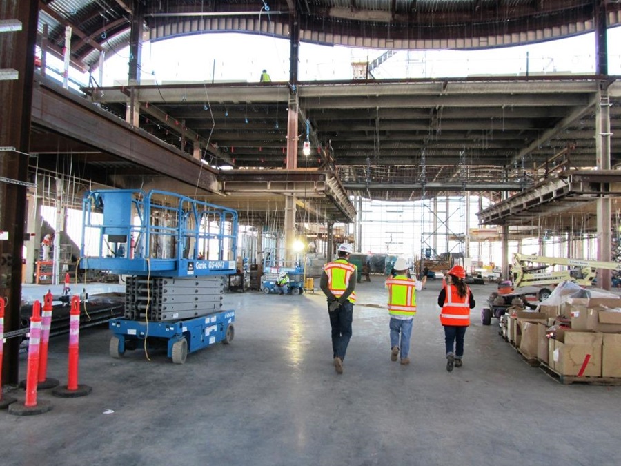 Image taken within the building that will be the future home to Gates 208 through 210, the building currently is only metal beams.